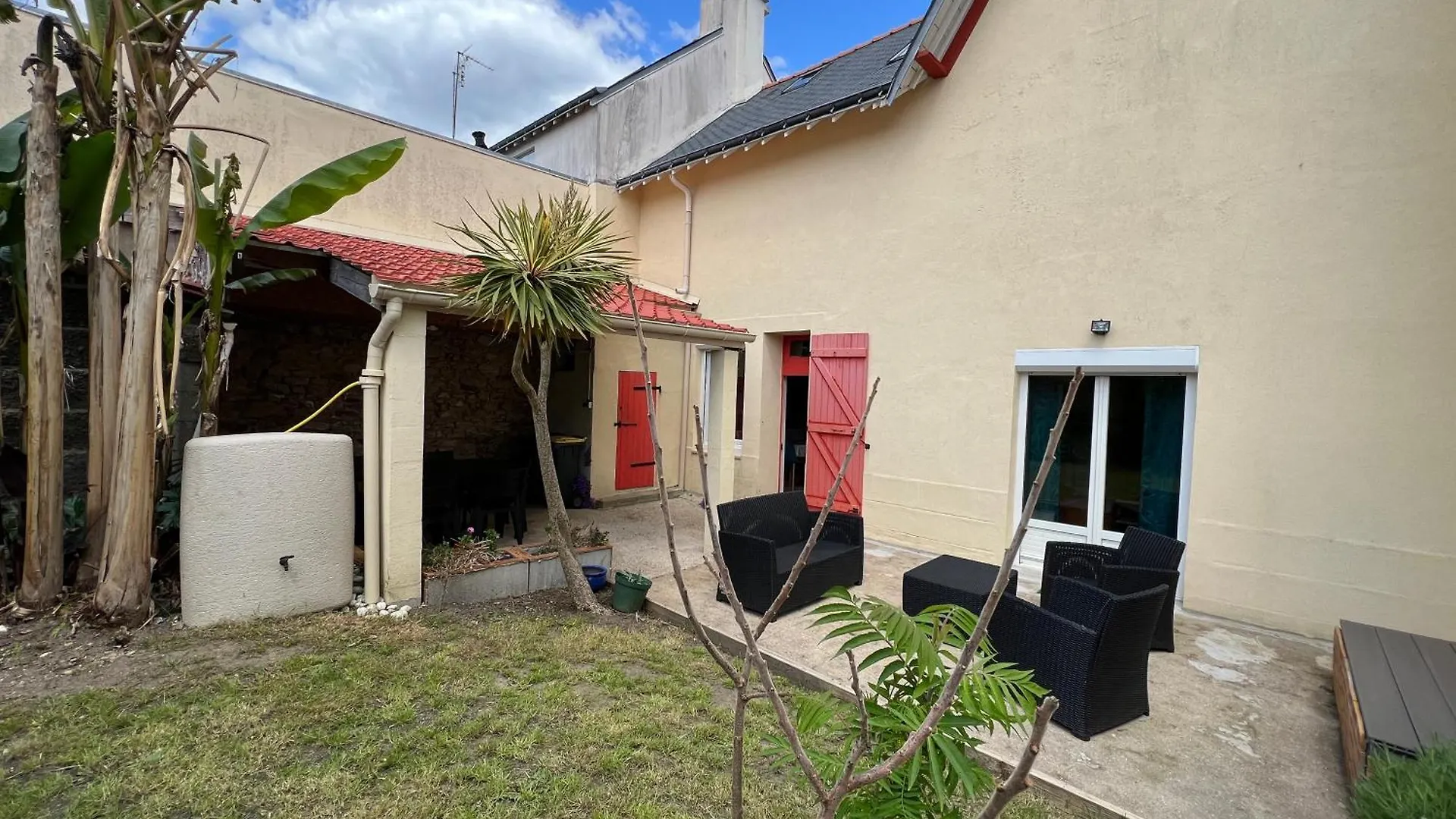 Ref 398 - Hennebont Maison De Ville De Caractere Avec Jardinet Et Patio Сasa de vacaciones